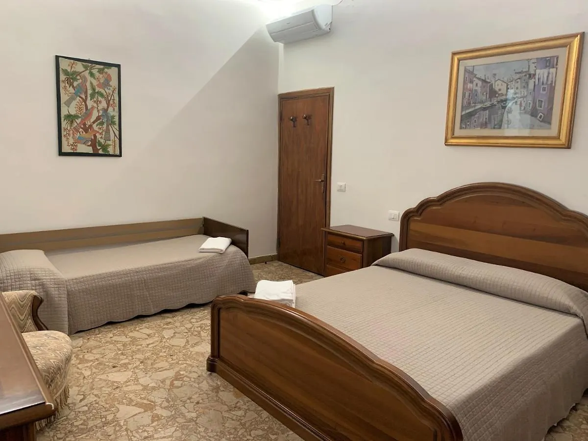 Venice Martina'S Home Guest house